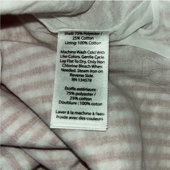 Vineyard Vines Pink and White Seersucker Twist Front Dress - Picture 2 of 14